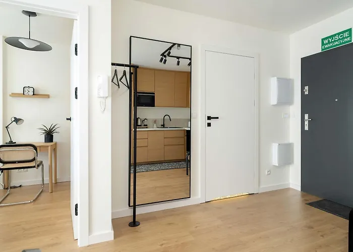 Komfortowy W Poznaniu Parking & Klimatyzacja By Renters 아파트 *