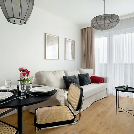 Daire Komfortowy W Poznaniu Parking & Klimatyzacja By Renters *